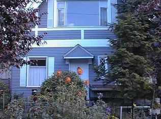 1063 E Harrison St, Seattle, WA 98102