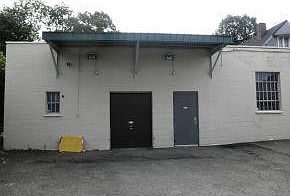 3rd image of 146 Main St