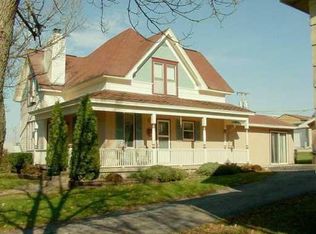 92 2nd Ave, Atkins, IA 52206