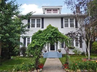 208 N Mendenhall St, Greensboro, NC 27401