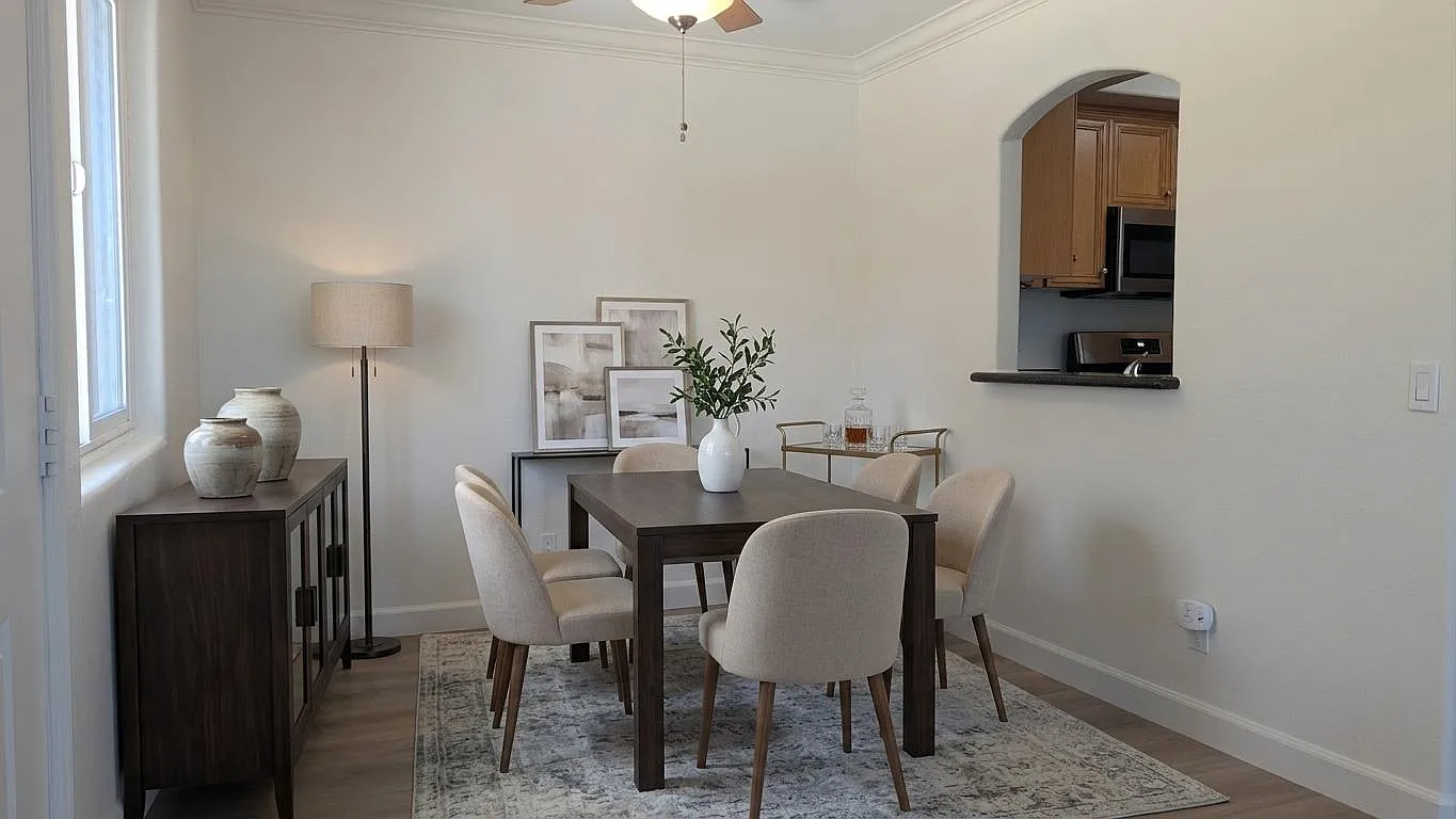 2 bed, 1100 sqft, $2,688 — Photo 3