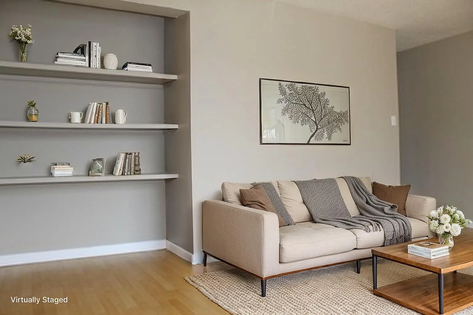 McCam 3 Apartments — Photo 4