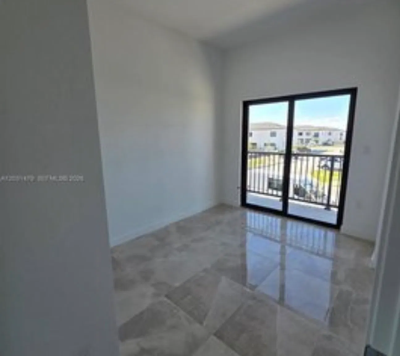4 bed, 1600 sqft, $2,900 — Photo 2