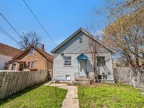 5th image of 3426 N 1st STREET