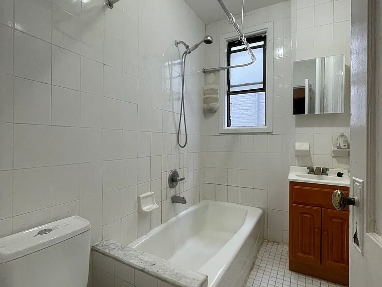 9016 4th Ave #2R — Photo 12