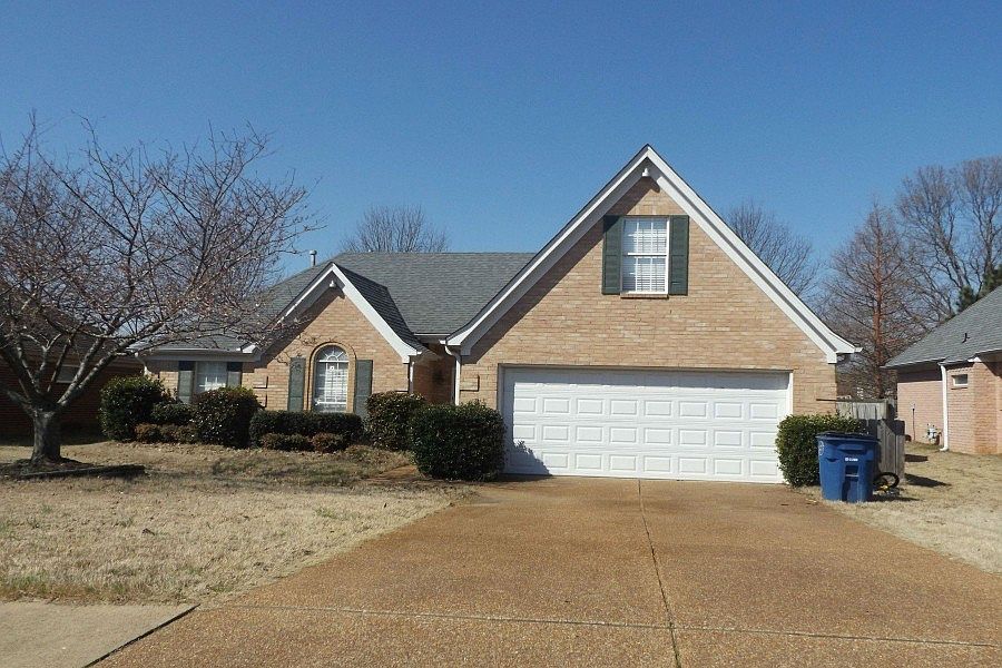 1st image of 9091 Hickory Dr