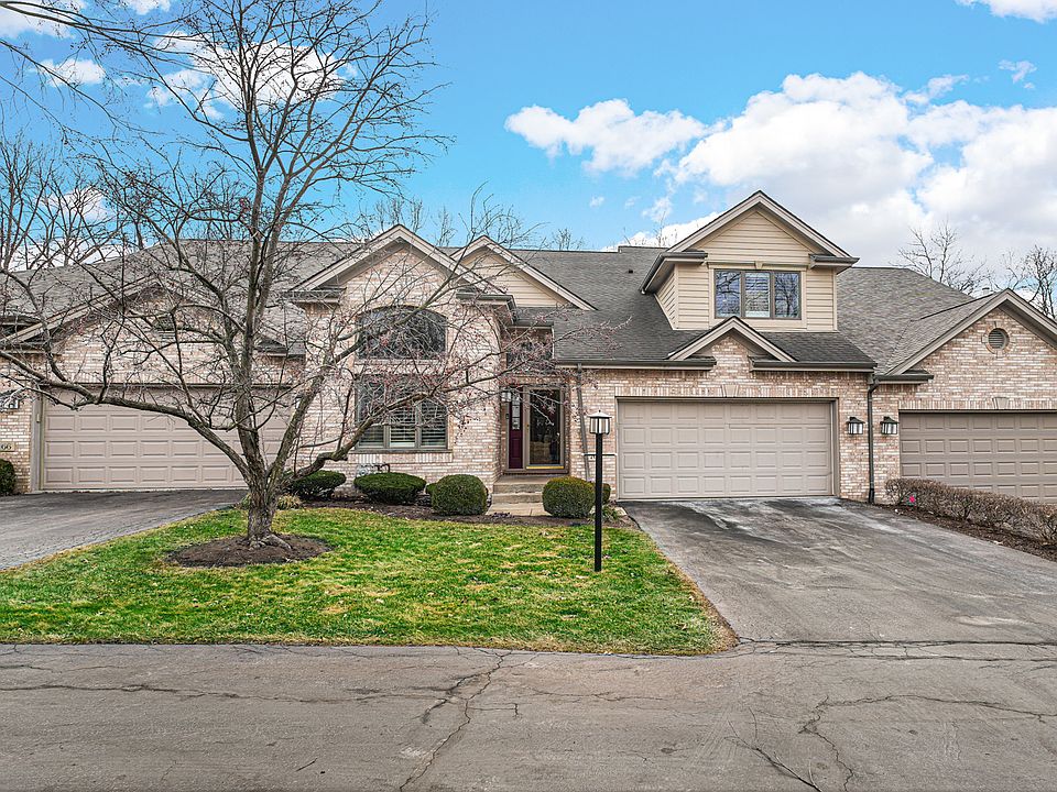 1st image of 70 W Deer Haven Ct