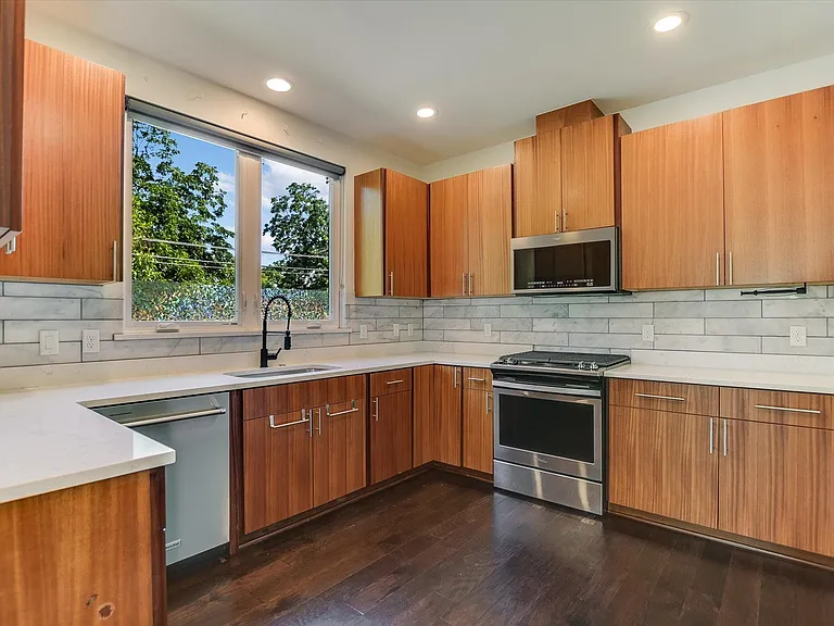 1801 Cullen Ave #A — Photo 9