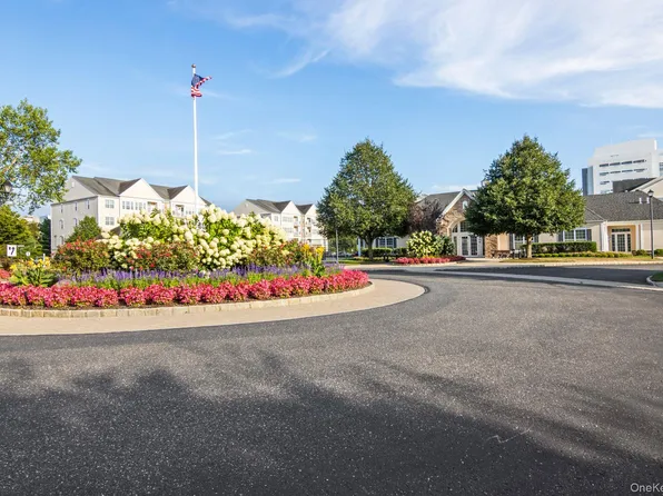 725 Kirkland Court, Central Islip, NY 11722