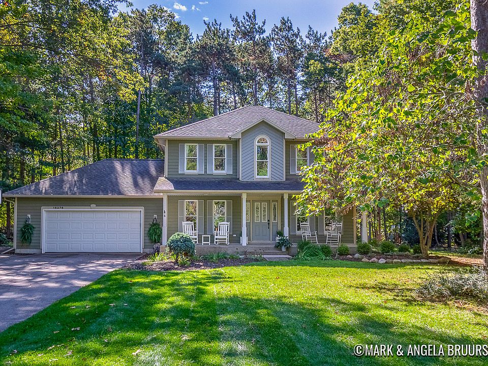 1st image of 15276 Meadowwood Dr