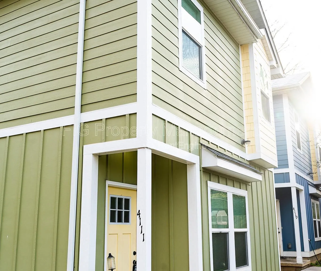 3 bed, 2.0 bath, $1,495 — Photo 1