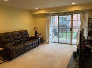 1954 Kennedy Dr APT 204, Mc Lean, VA 22102