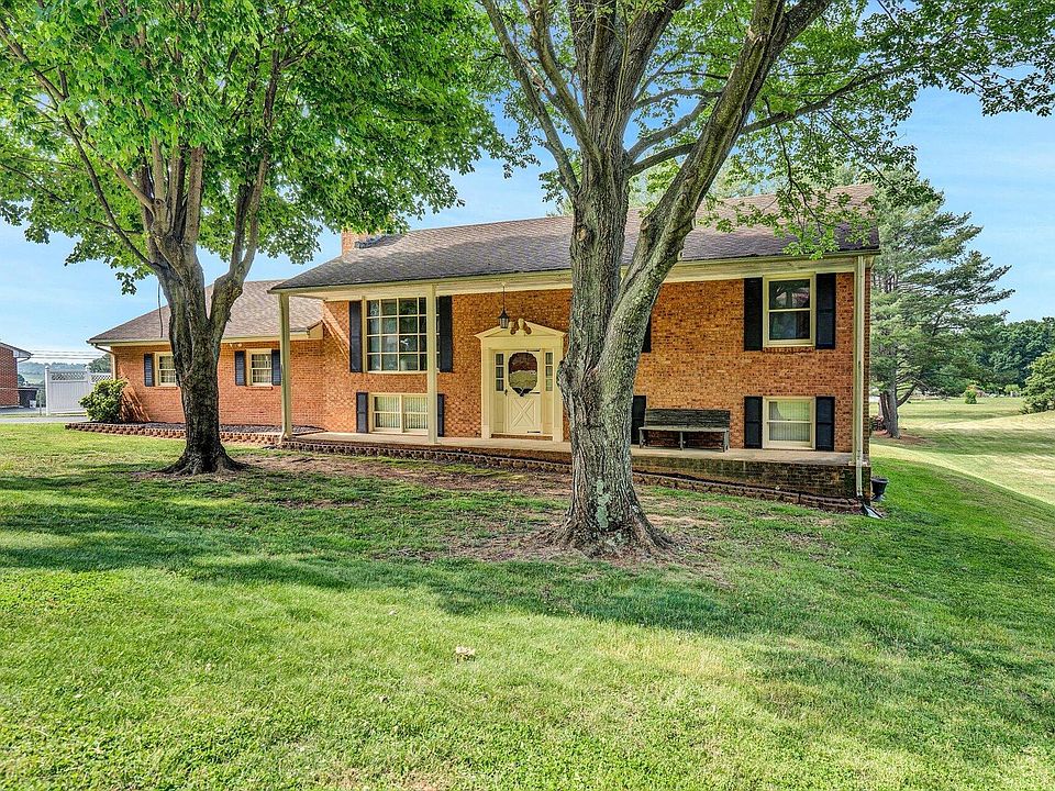 1922 W Ruritan Rd, Roanoke, VA 24012 Zillow