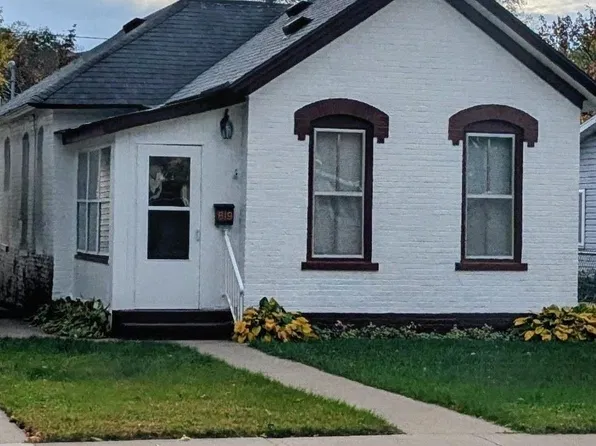 619 E King St, Winona, MN 55987