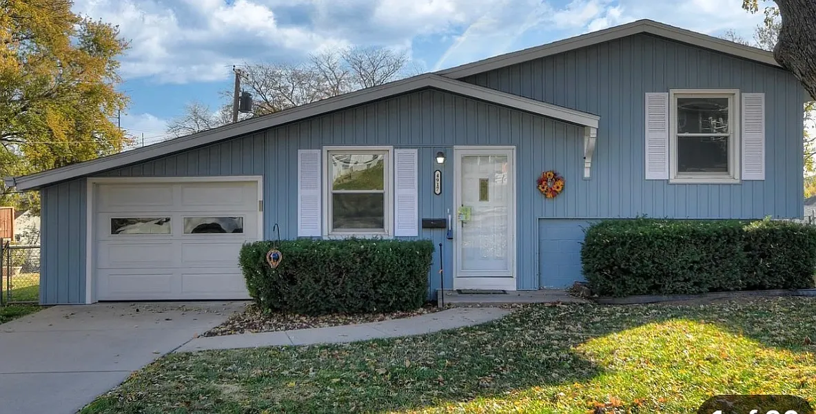 3 bed, 936 sqft, $2,000 — Photo 1