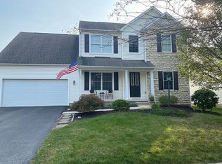 1826 Creekview Dr, Marysville, OH 43040