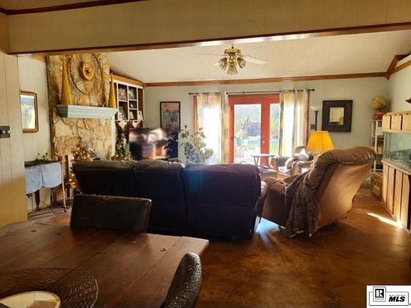 2nd image of 199 Ranch Rd