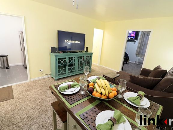 5th image of 665 Thwaites Pl APT 5B