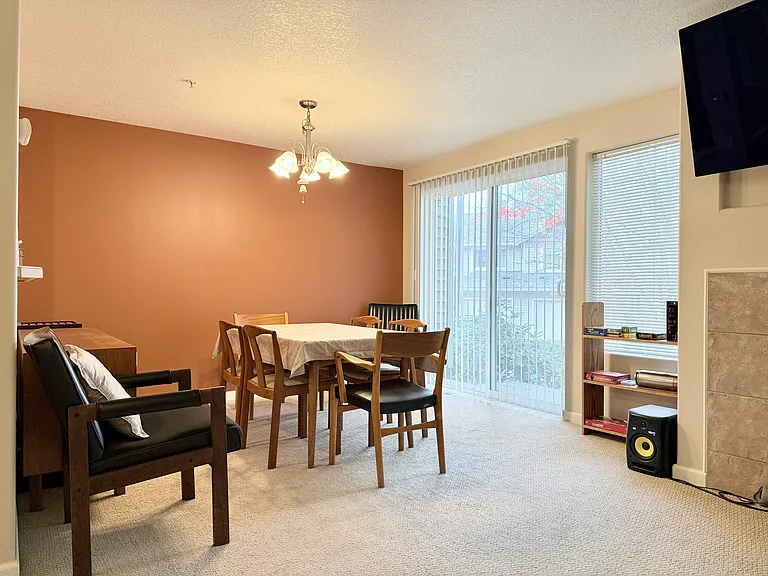10743 SW Canterbury Ln #102 — Photo 14