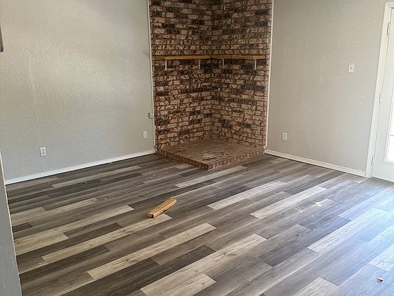 5th image of 312 S 2nd St