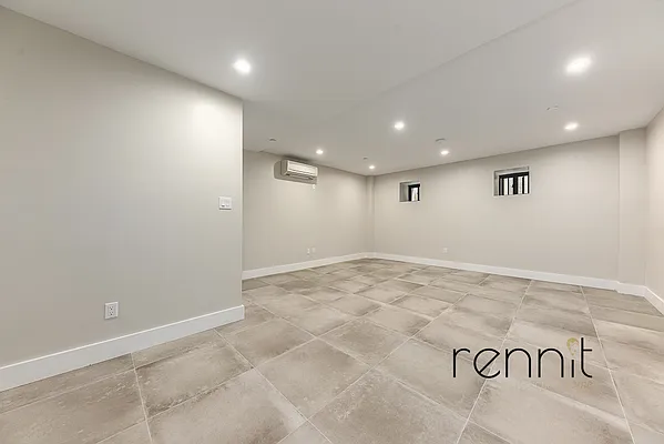 Rented by Rennit Inc. | media 7