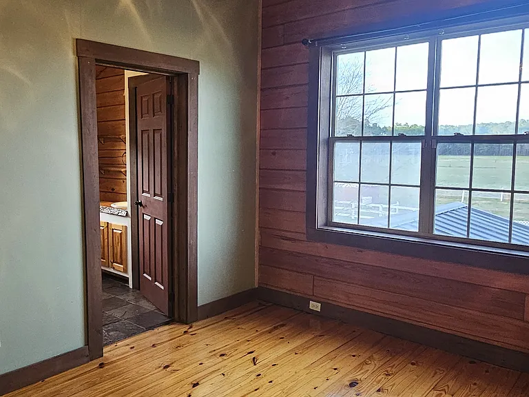 181 Halfway Rd — Photo 31
