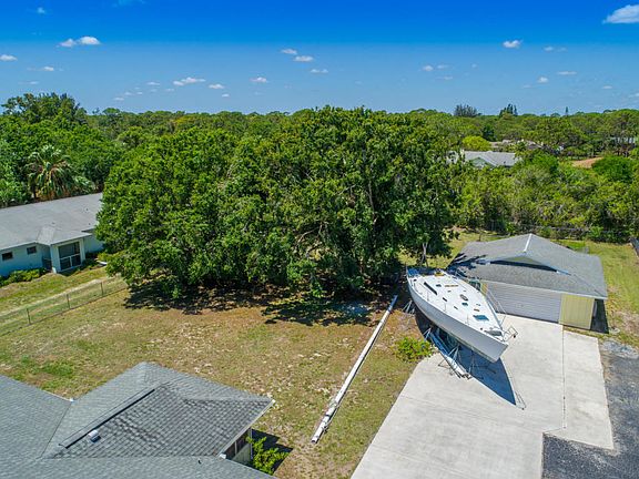 5th image of 5305 Silver Oak Dr