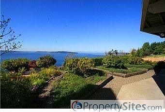 2nd image of 40 Leschi Dr