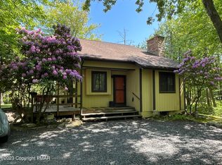 134 Ash Dr, Long Pond, PA 18334