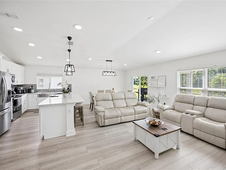 2892 Sanctuary Dr — Photo 15