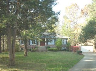2904 Redbud Ct, La Grange, KY 40031