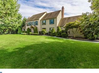 48 Cove Rd, Moorestown, NJ 08057