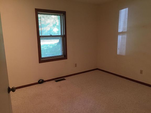 4th image of 3455 Eastern Ave