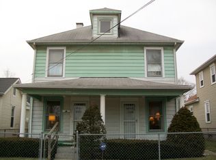 1216 Young St, Middletown, OH 45044