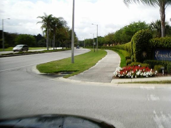 3rd image of 16305 Parkstone Palms Ct