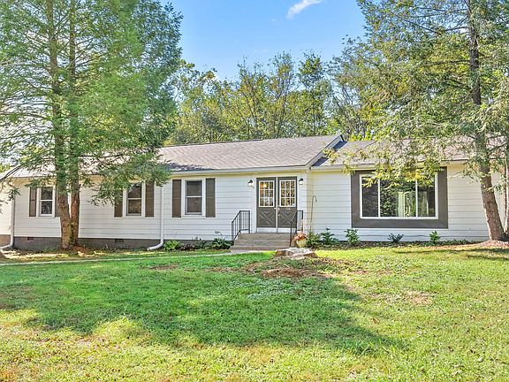 5th image of 178 Bayview Dr