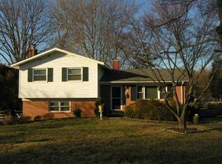 7808 Killebrew Dr, Annandale, VA 22003