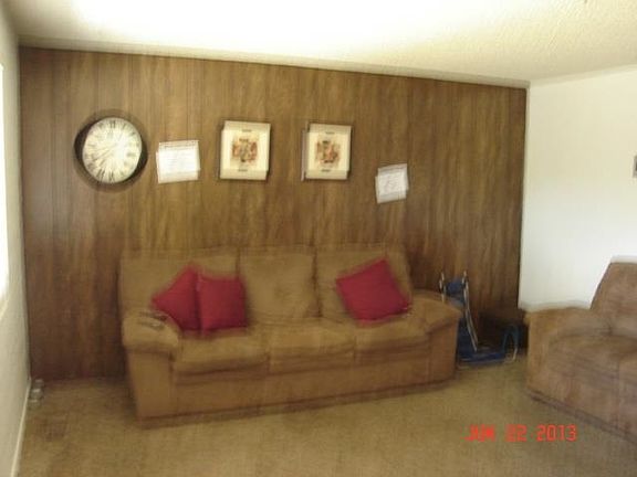 3rd image of 218-220 W 5th St