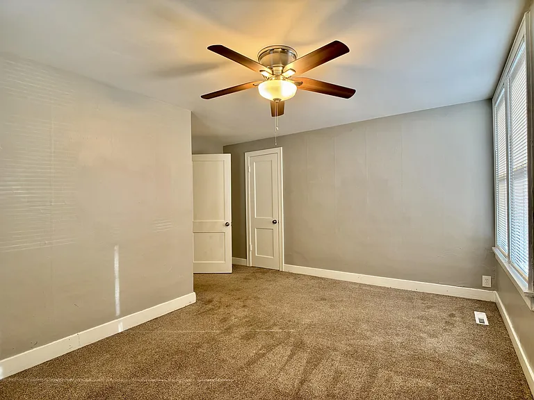 262 S Pearl St #3 — Photo 16