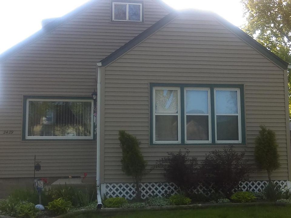 1st image of 2429 S 73rd St