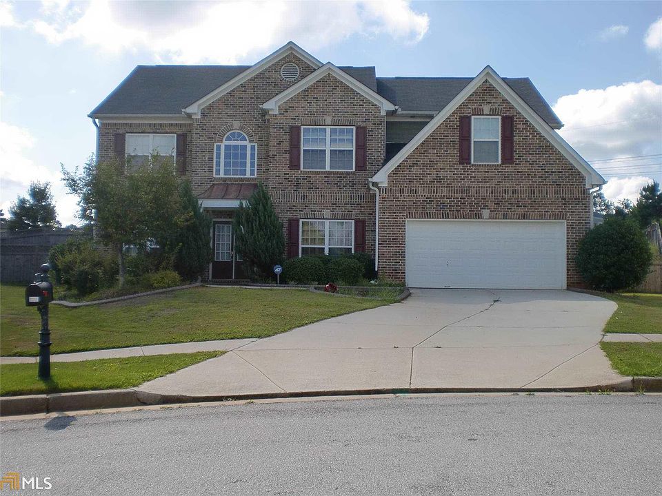 2nd image of 1217 Shelbourne Way