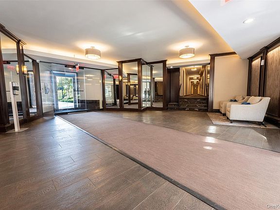 4th image of 50 Brompton Road #2N