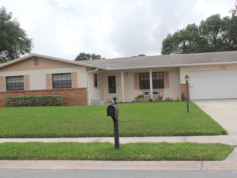 1st image of 2845 Briarwood Ln