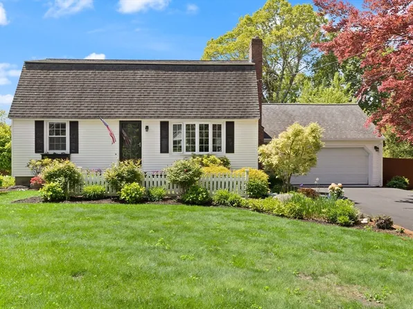 198 Westford St, Chelmsford, MA 01824