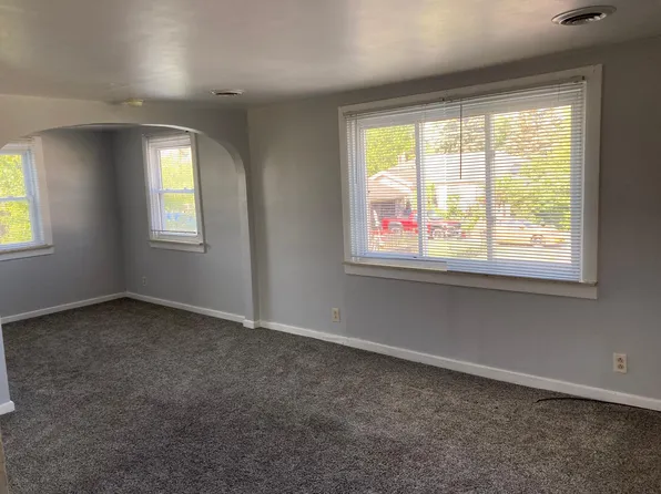 3364 Church St #2, Saginaw, MI 48604