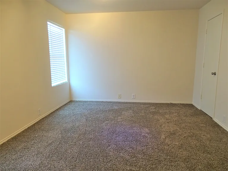 2632 Boedeker Dr — Photo 14