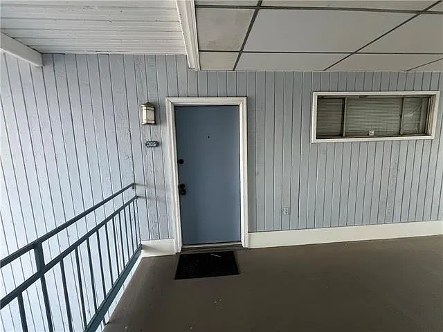 318 Lake Marina Ave #305 — Photo 3