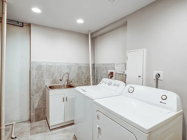 14508 Four Chimney Dr — Photo 35