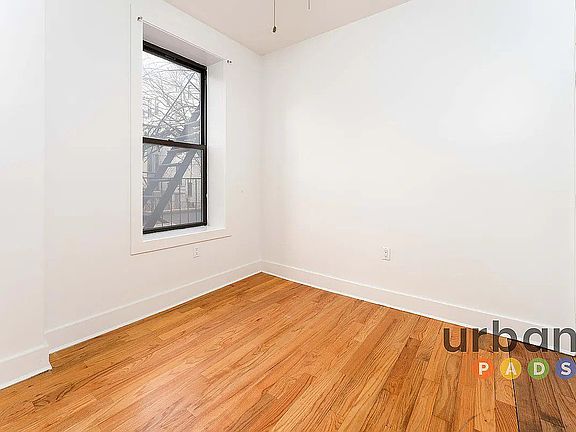 5th image of 930 De Kalb Ave #412