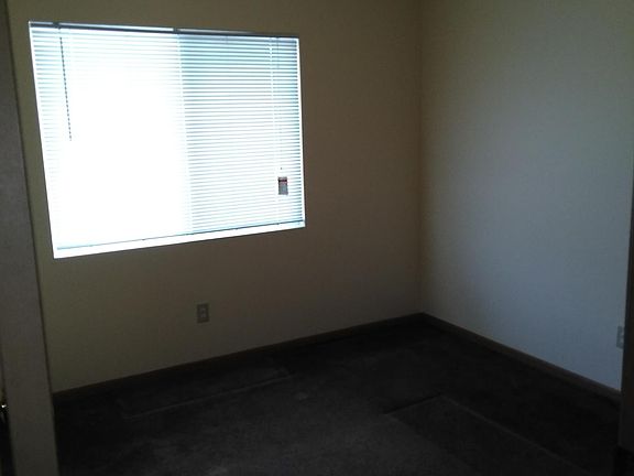3rd image of 2837 Silent Wood Trl APT 3